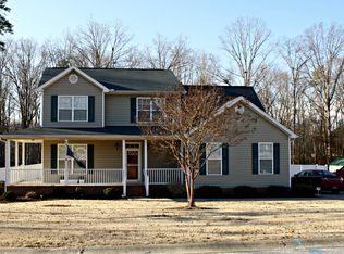 18 Buck Trl, Fountain Inn, SC 29644