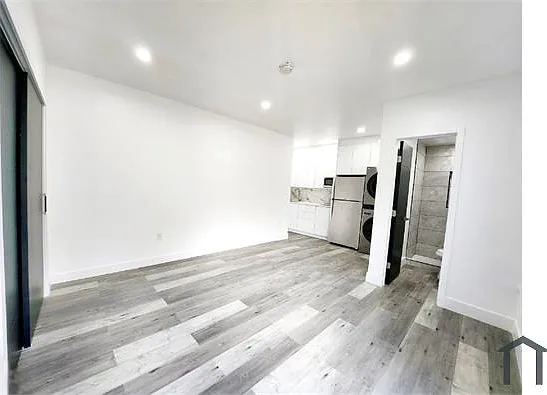511 SW 15th St #D — Photo 13