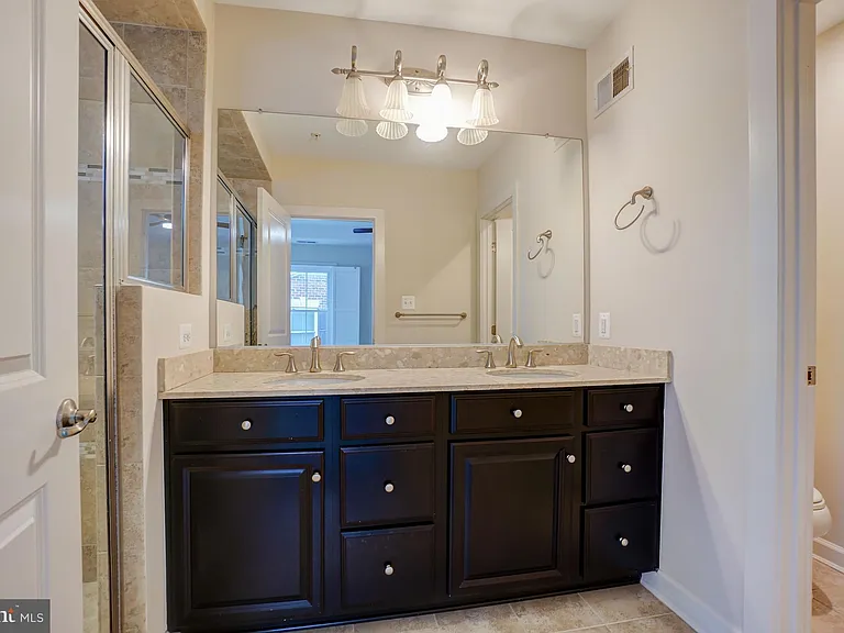 3614 Worthington Blvd — Photo 32