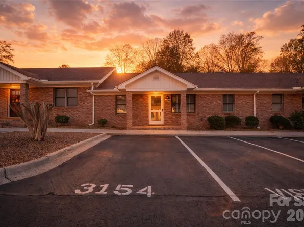 3154 Devonshire Dr, Rock Hill, SC 29732