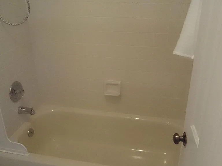618 N Tazewell St — Photo 18