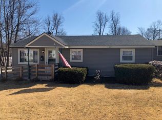 239 Oak Hill Rd, Fitchburg, MA 01420