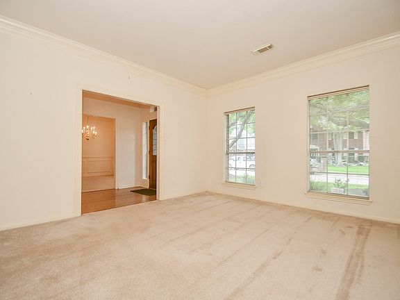 3rd image of 2215 Country Mile Ln