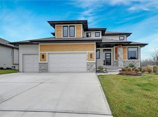 12728 W 174th St, Overland Park, KS 66221