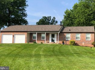 305 Anna Ln, Sykesville, MD 21784