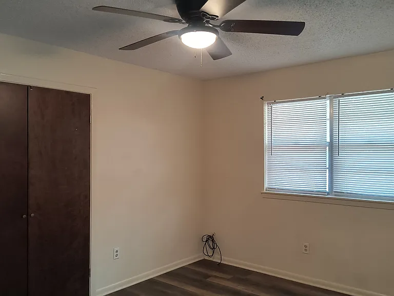 7211 Rustic Cir — Photo 13