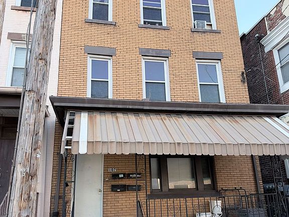 2nd image of 107 Ella St #2