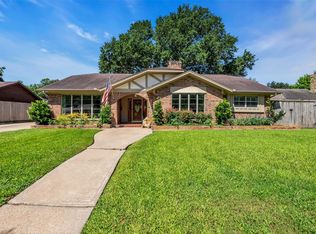 2012 Briarlane Dr, Richmond, TX 77469