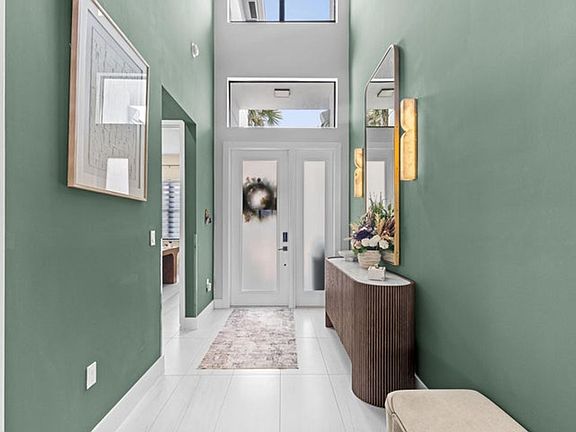 4th image of 12470 Solana Bay Cir