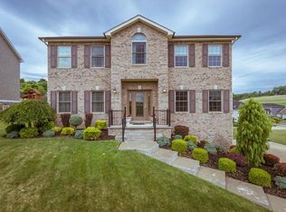 123 Brian Dr, Beaver, PA 15009