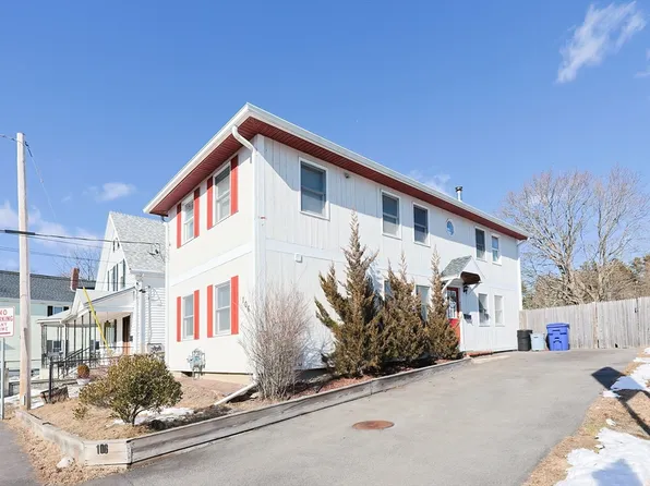 106 Summer St, Taunton, MA 02780
