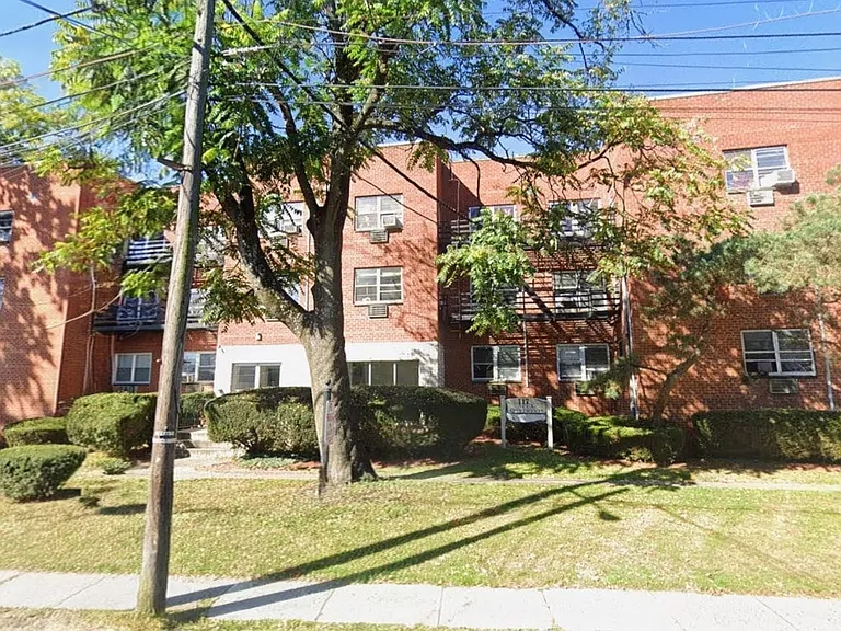 Apex Plainfield — Photo 4