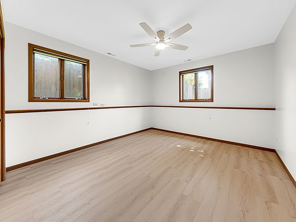 4th image of 25283 W Timber Ln