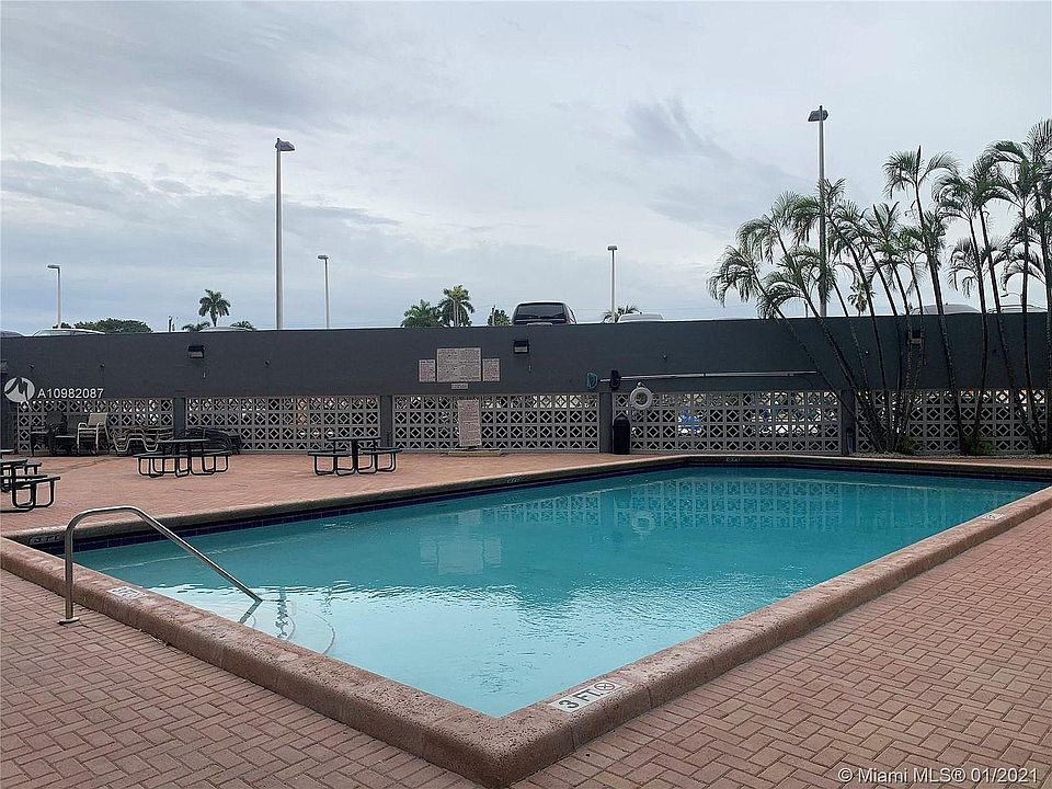 1st image of 1800 NW 24th Ave APT 1018