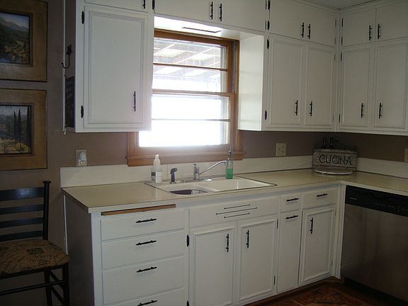 5th image of 512 5th Ave N