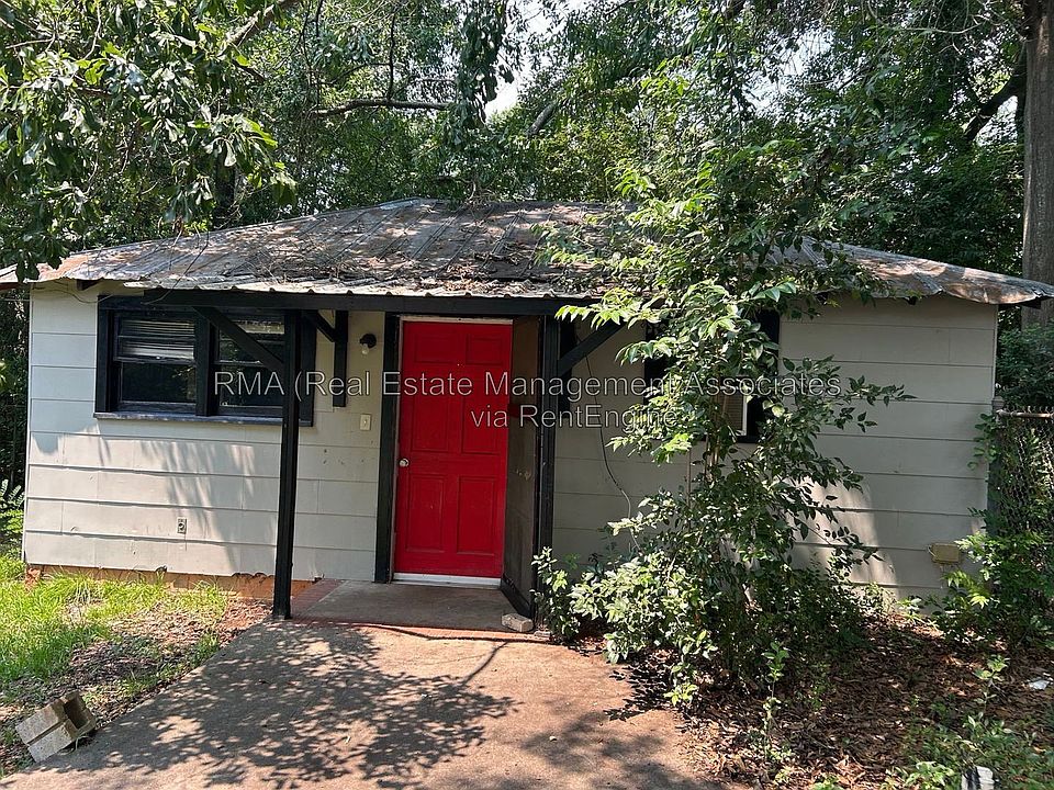 1st image of 125 E Chappell St #B