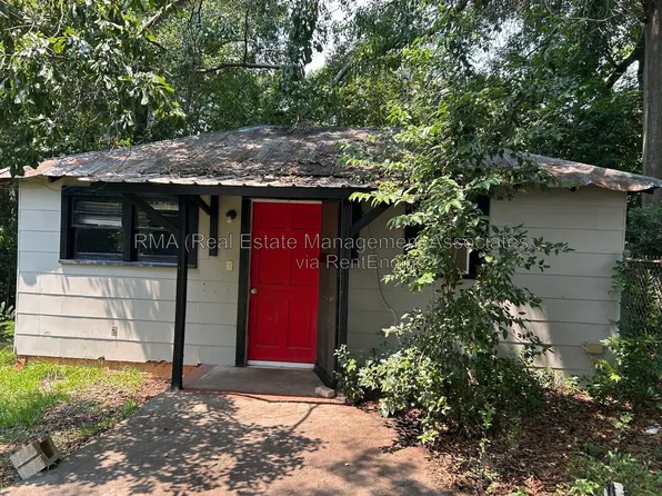 125 E Chappell St #B, Griffin, GA 30223