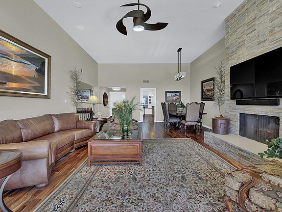 5th image of 3800 E Lincoln Dr Unit 25