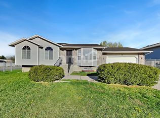 3151 S Marcrest Dr, West Valley City, UT 84128