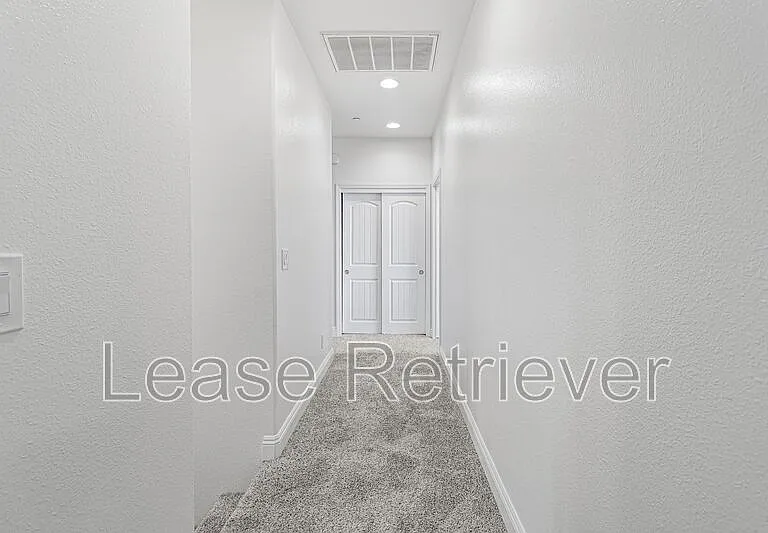 2160 N Stokes Ct — Photo 37