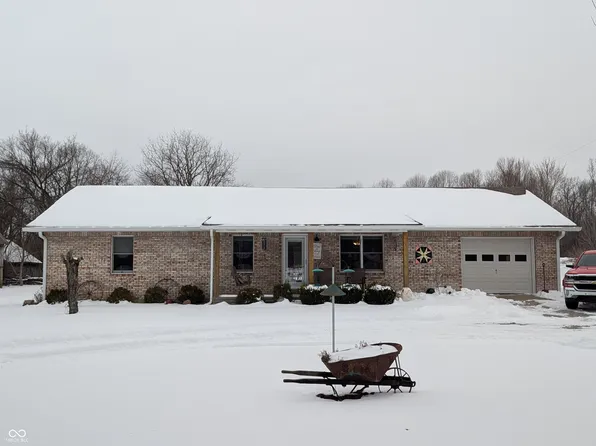8685 N State Road 7, Dupont, IN 47231
