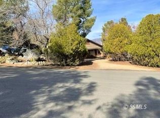 300 Pine Dr, Kernville, CA 93238