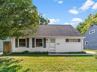 1120 Cooper Dr, Cuyahoga Falls, OH 44221