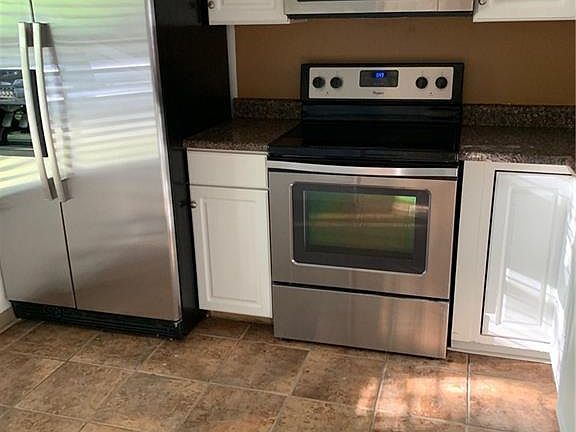 5th image of 4552 Shawnray Dr APT 141