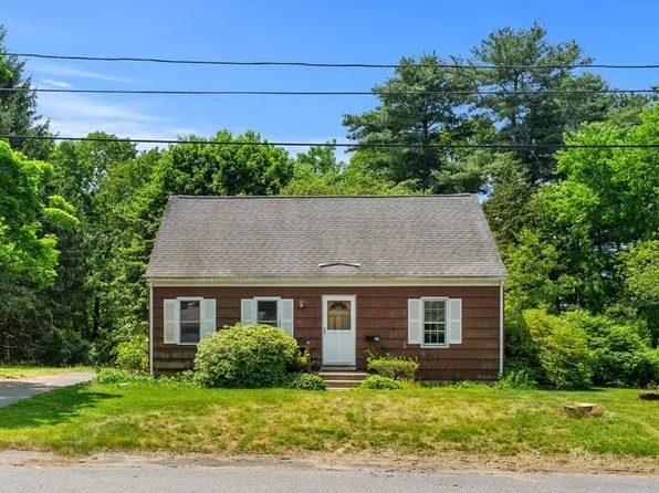 29 Alenclair Dr, Amesbury, MA 01913