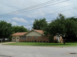 5732 Wedgworth Rd, Fort Worth, TX 76133