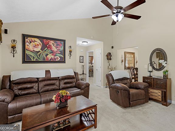 2nd image of 51 Sandpiper Ct