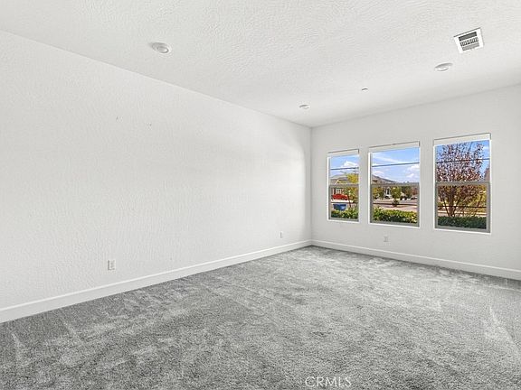 5th image of 2048 N Mitchell St