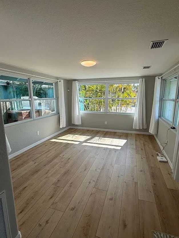 2 bed, 793 sqft, $2,800 — Photo 3
