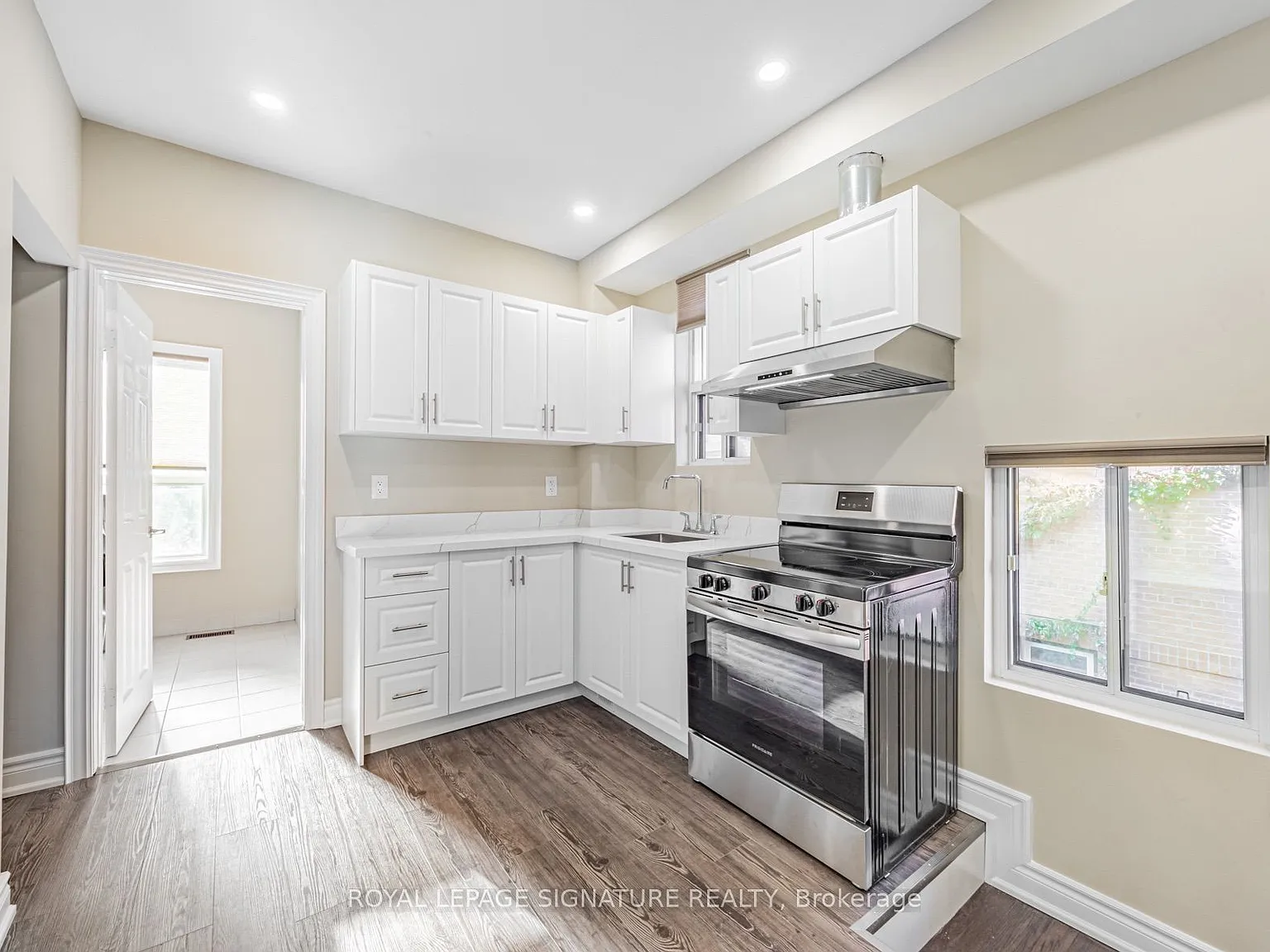 4 bed, $4,400 — Photo 4