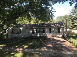 709 N 5th St, Tarkio, MO 64491