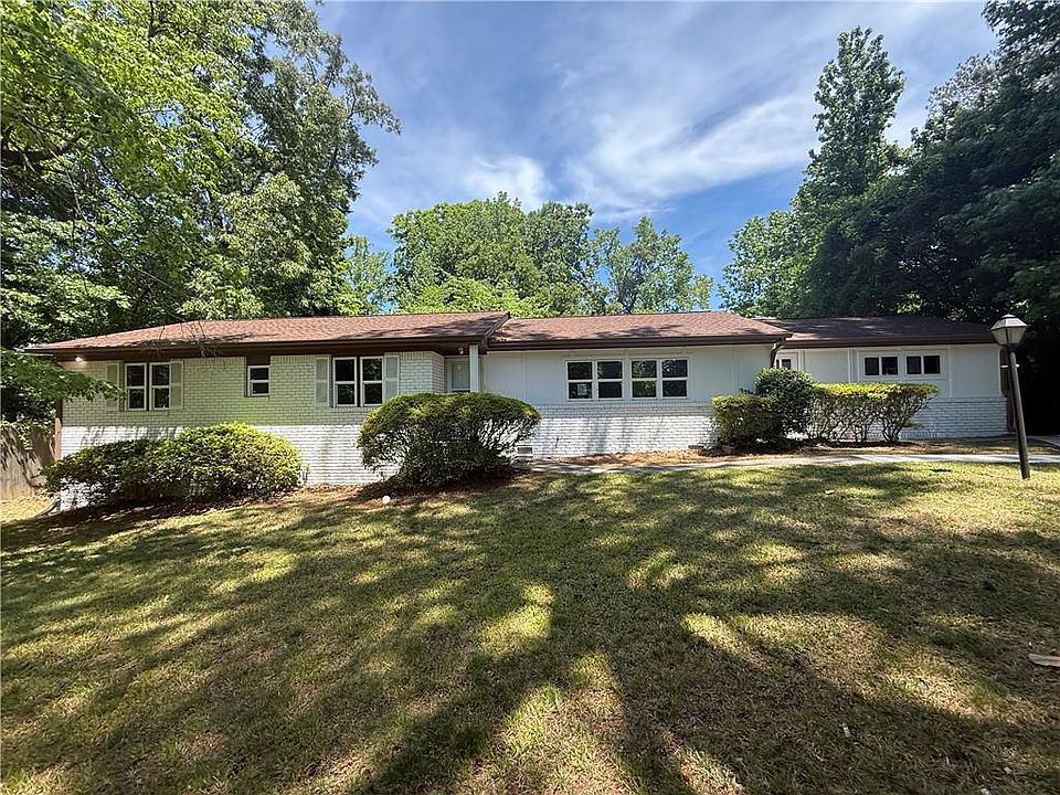 1st image of 3293 Valleydale Dr SW