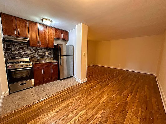 3rd image of 83-60 118th St #1E