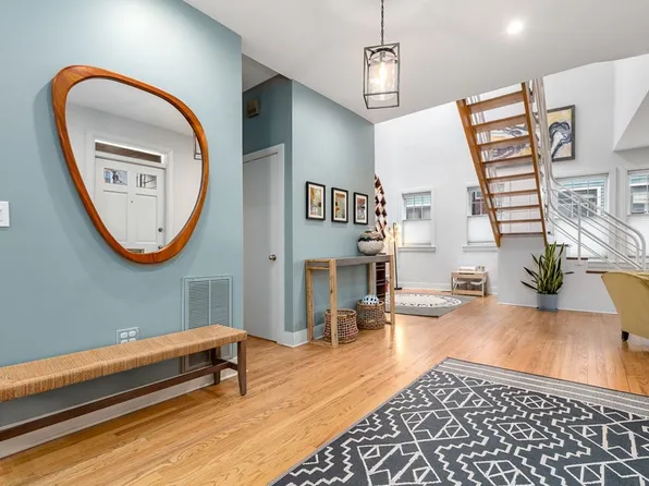 49 Irving St APT 1, Cambridge, MA 02138