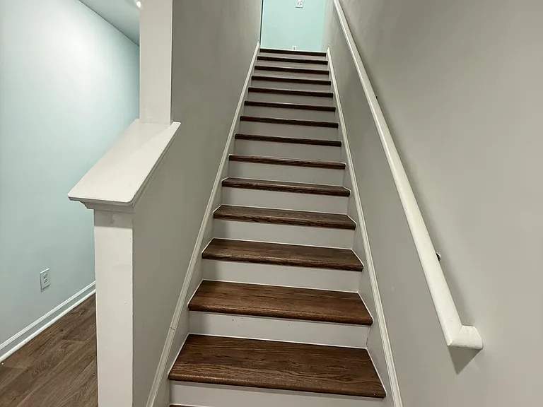 141 Rosefield Ct — Photo 10