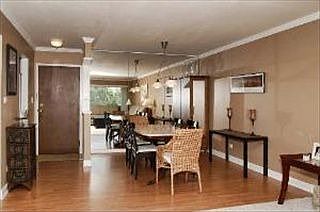 3rd image of 909 E Kenilworth Ave Unit 302