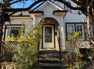 343 SE Cowls St, McMinnville, OR