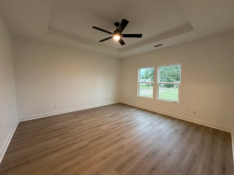1303 Louisiana Ave — Photo 14