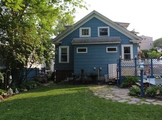17 Varnum St, Haverhill, MA 01832