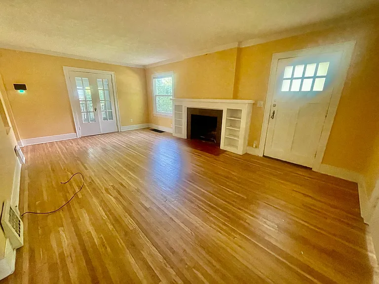 1715 S Kimbrough Ave — Photo 5