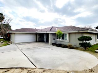 3216 La Costa St APT A, Bakersfield, CA 93306