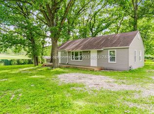 8029 W 66th Ter, Overland Park, KS 66202