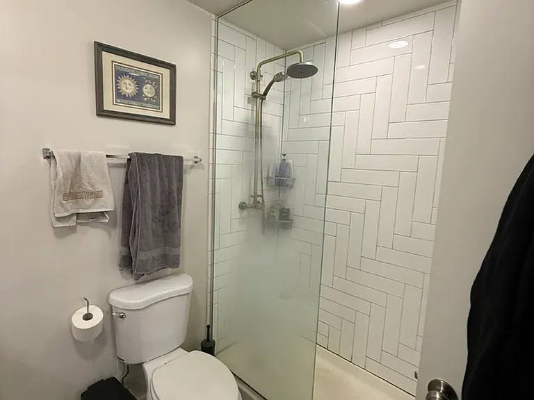 1422 N Milwaukee Ave #209 — Photo 6