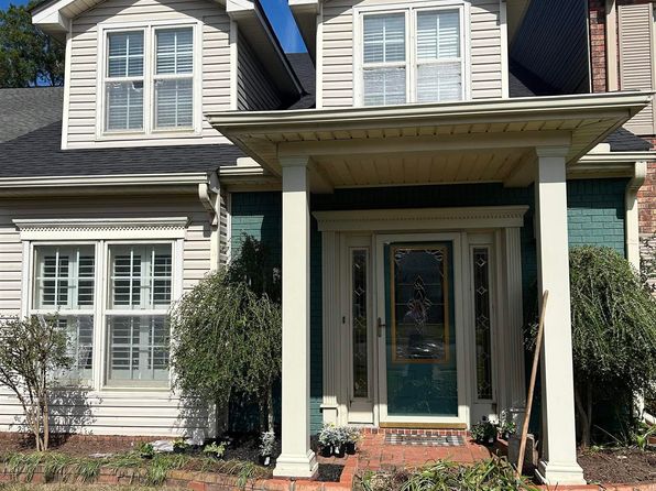 1532 River Bend Pl SE