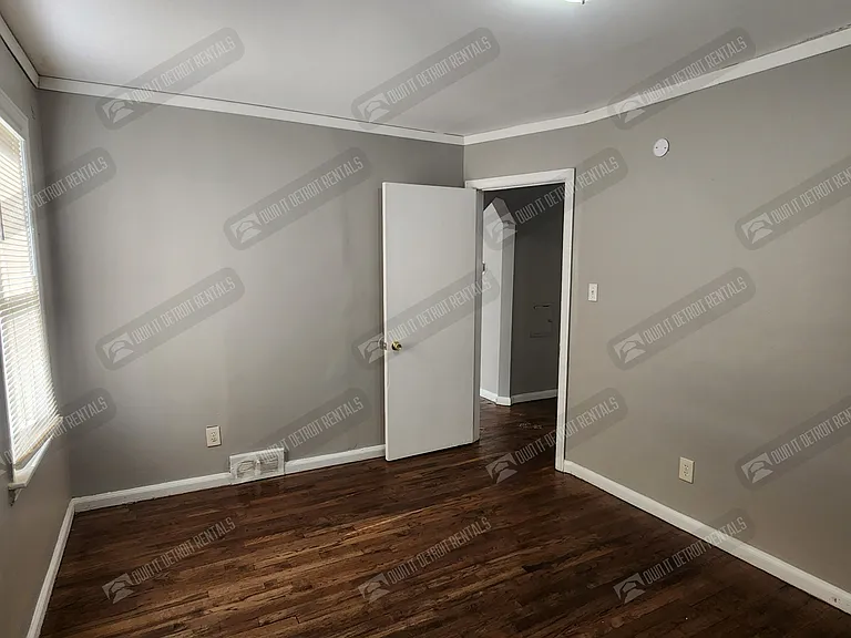 3666 Devonshire Rd — Photo 6