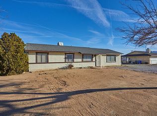 22366 Minnetonka Rd, Apple Valley, CA 92308